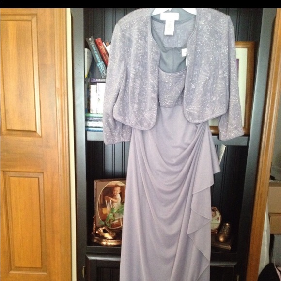 jeanne alexander Dresses & Skirts - Jeanne Alexander mother of bride/groom dress